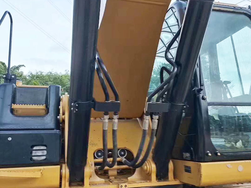 ' width=