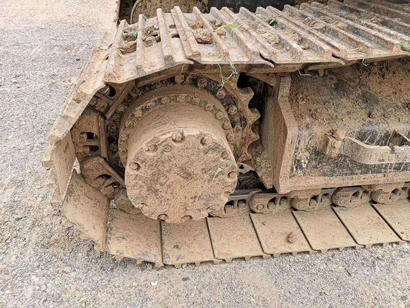 ' width=