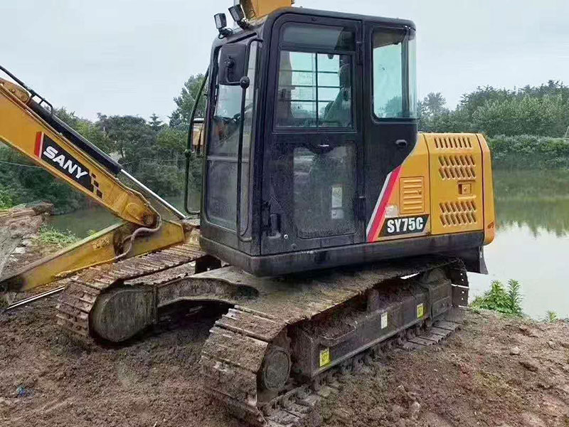 ' width=