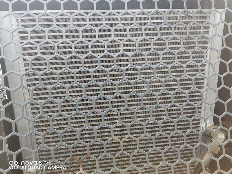 ' width=
