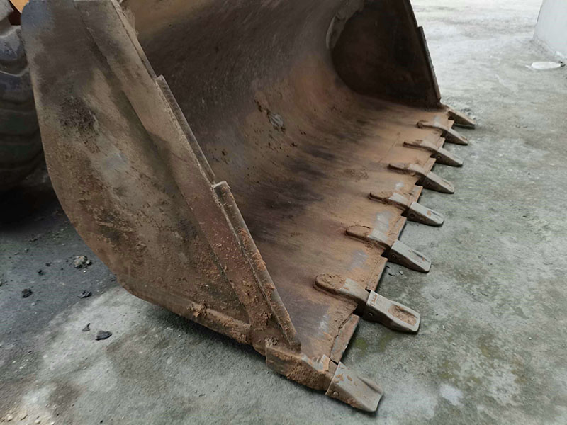 ' width=