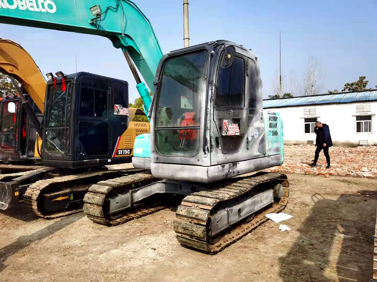 ' width=