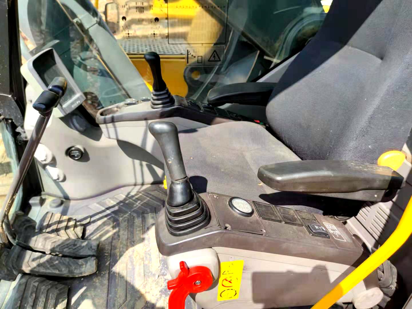 ' width=