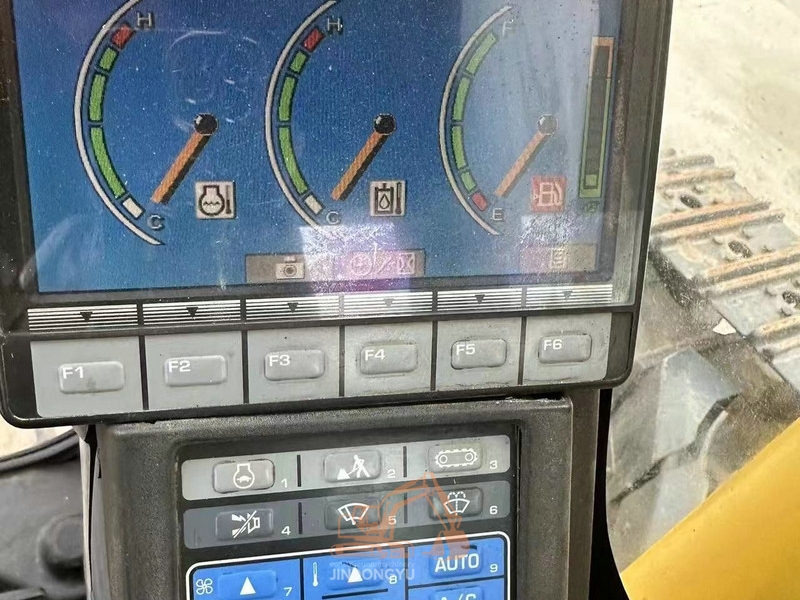 1 (2)