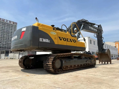 Volvo EC360
