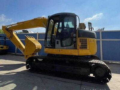 Komatsu PC138US