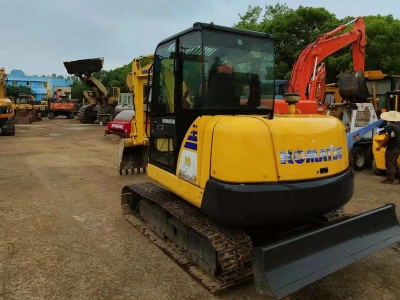 Komatsu PC56