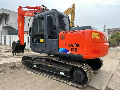 Hitachi ZX120