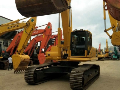 Komatsu PC450-7EO excavator