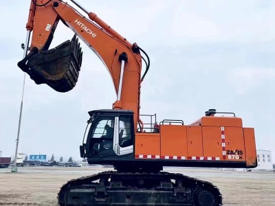 Hitachi ZX870-3 excavator