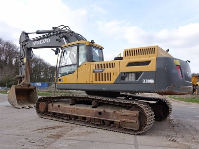 Volvo EC380D