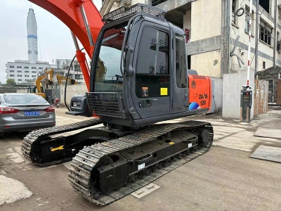 Hitachi ZX120