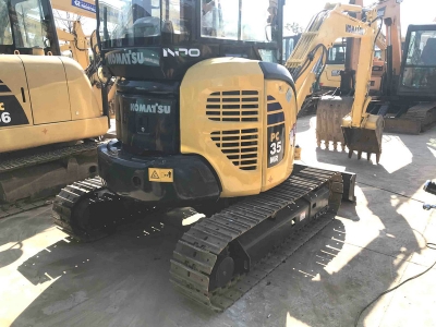 Komatsu PC35